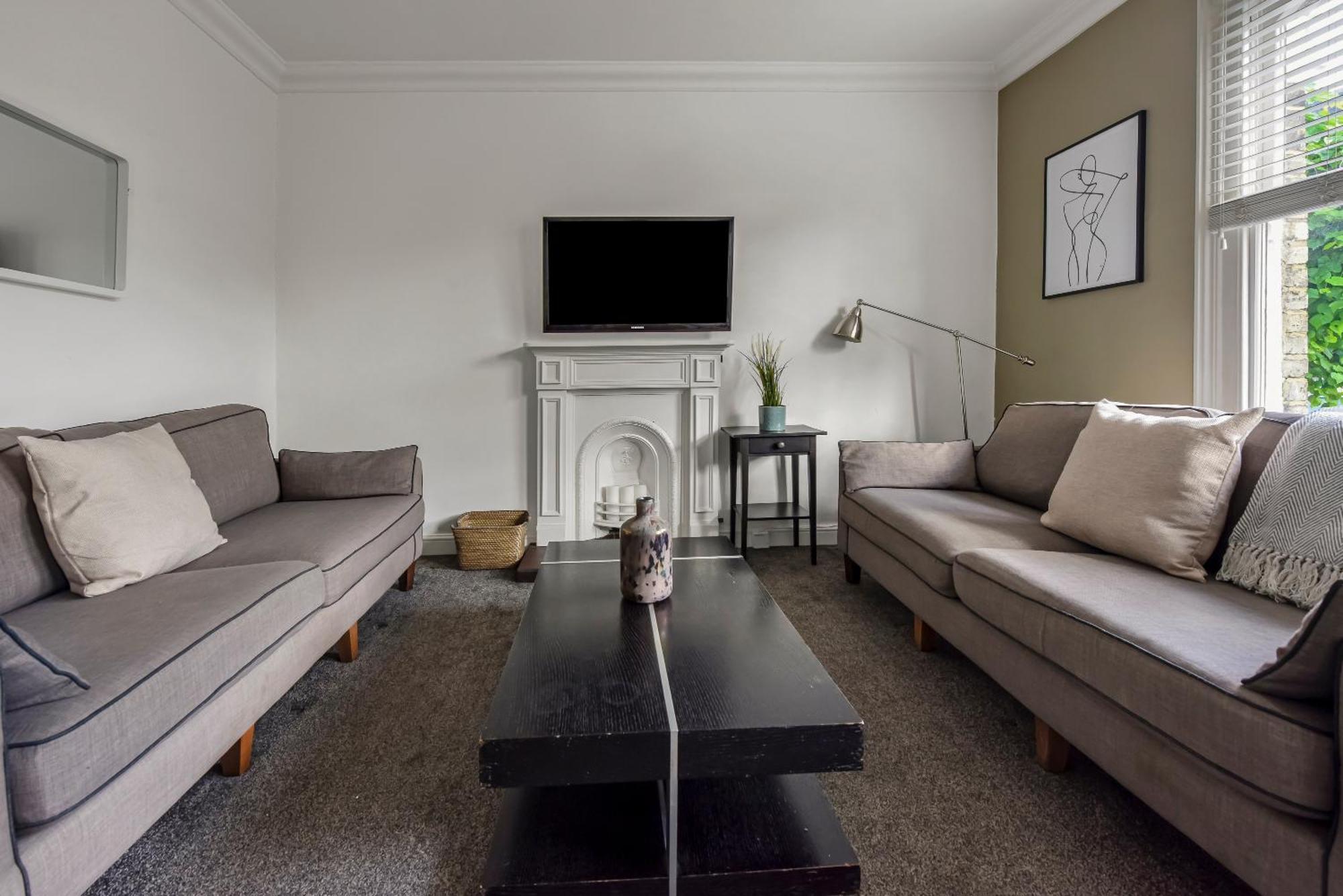 The West Kensington Collection Apartment Лондон Екстериор снимка