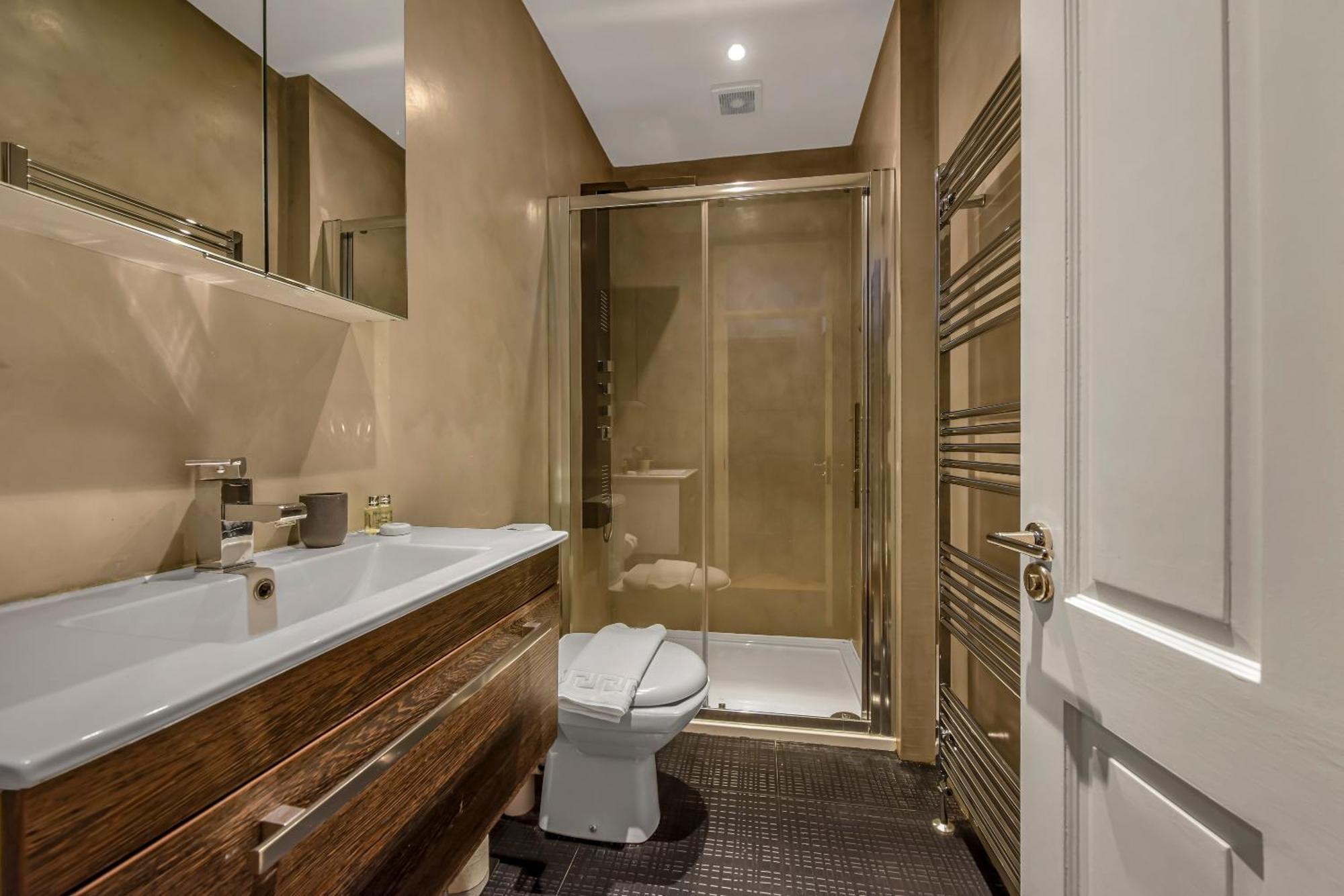 The West Kensington Collection Apartment Лондон Екстериор снимка